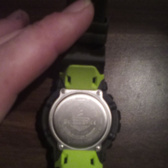 Men's new G-Shock watch - Picture 2 of 3